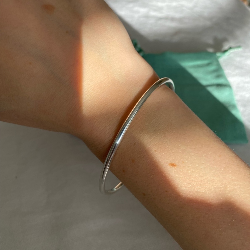 Sterling Silver Open Cuff Bracelet - Silver - Picture 4 of 9